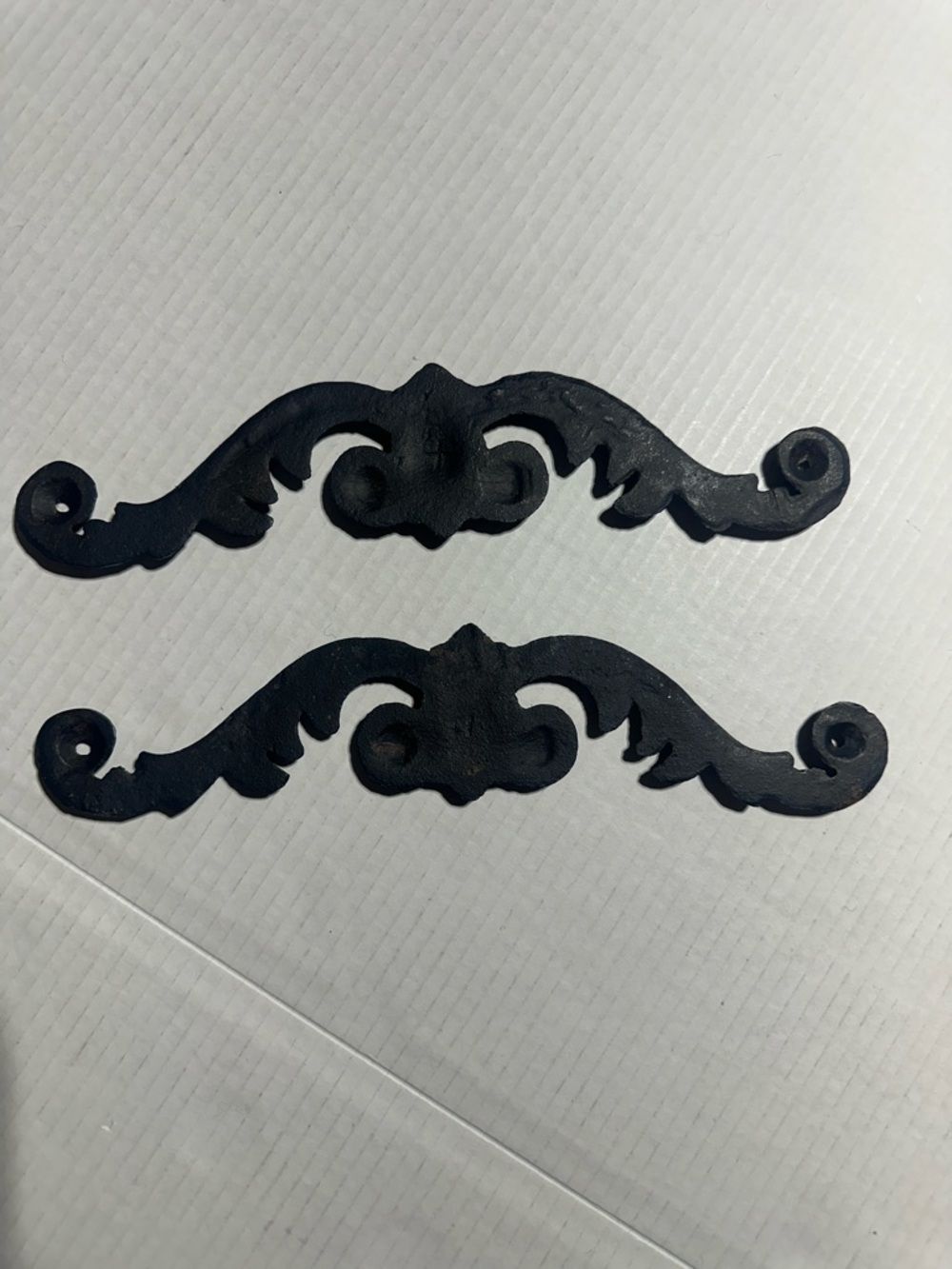 Metal cast iron Black Decorative Wall scroll toppers Pair Classic Scroll Accents - Picture 4 of 6